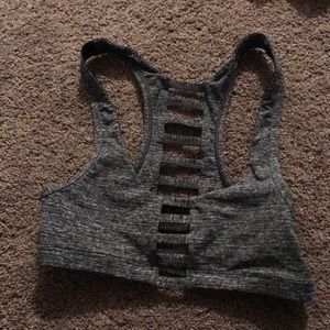 Sports bra